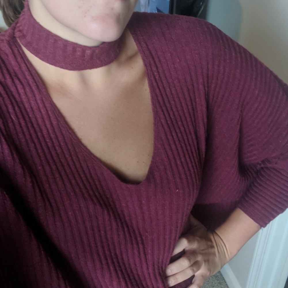 Urban Outfitters Light Sweater w/ Choker! - Picture 7 of 7